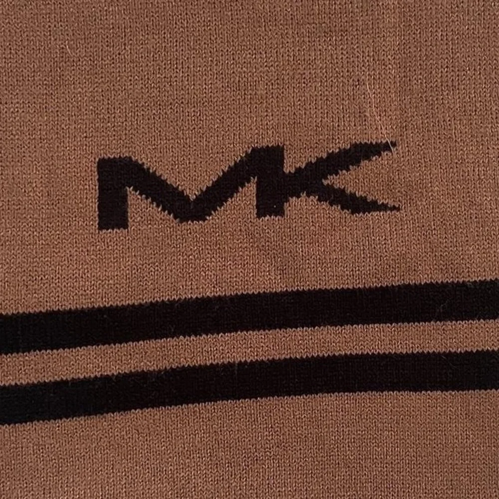 Michael Kors Unisex MK Logo Bottom Stripe Muffler Print Reversible Brown Scarf‎